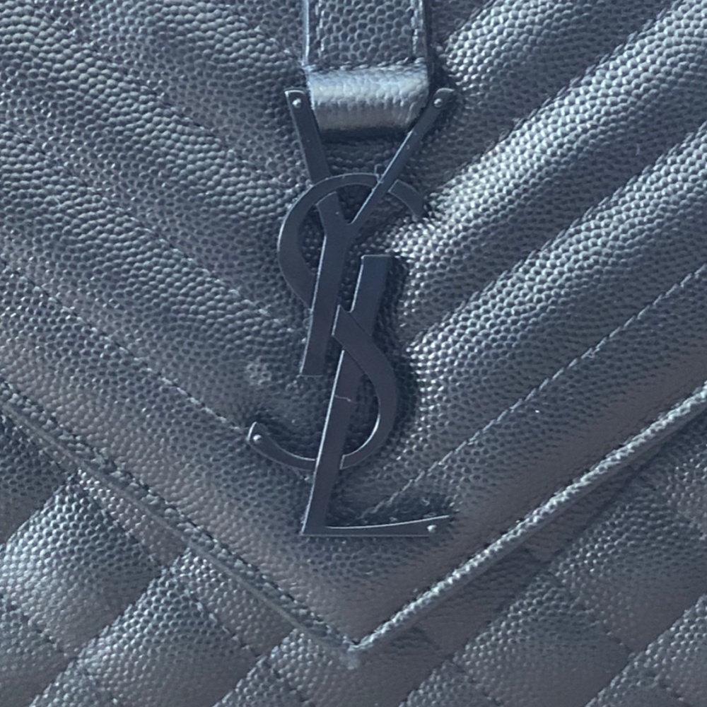 Ysl Medium Metalasse Envelope - Picture 8 of 13